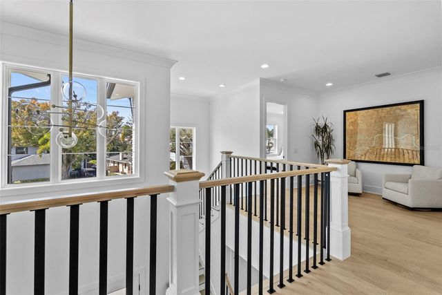 615 LUZON AVENUE, Tampa, FL 33606