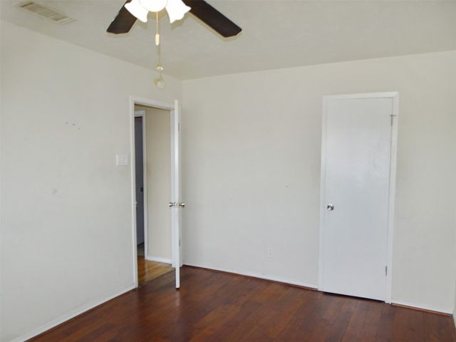 1218 Birchbrook Street, Grand Prairie, TX 75052