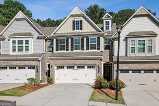 1930 Lanier Harbor Point, Buford, GA 30518
