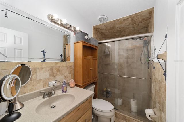 39742 CAROLINA AVENUE, Lady Lake, FL 32159