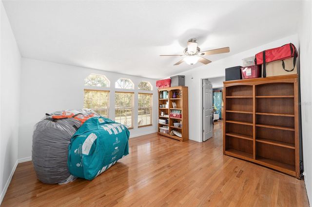 39742 CAROLINA AVENUE, Lady Lake, FL 32159