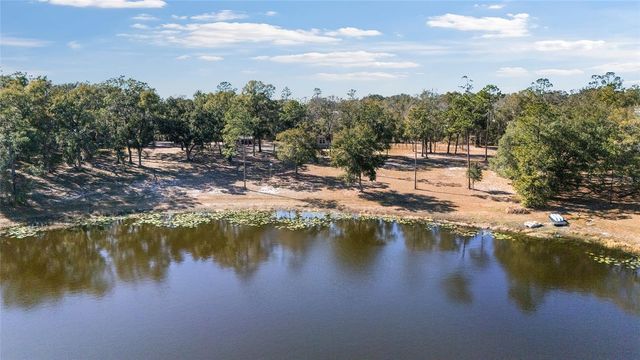 39742 CAROLINA AVENUE, Lady Lake, FL 32159