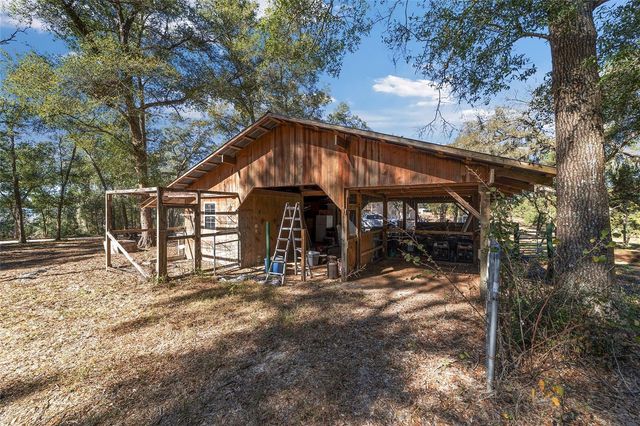 39742 CAROLINA AVENUE, Lady Lake, FL 32159