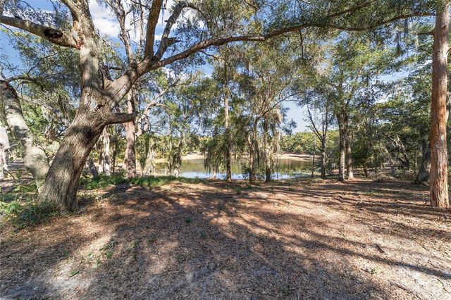 39742 CAROLINA AVENUE, Lady Lake, FL 32159