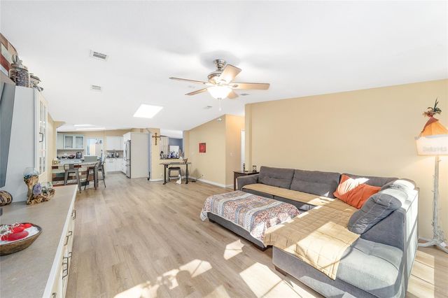 39742 CAROLINA AVENUE, Lady Lake, FL 32159