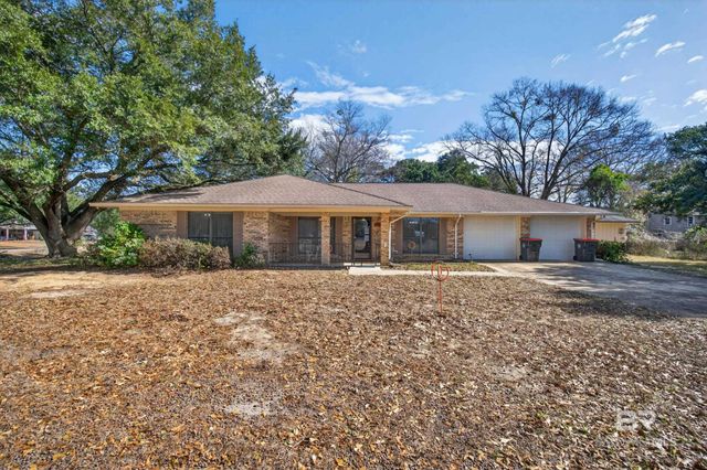 506 Clark Avenue, Bay Minette, AL 36507