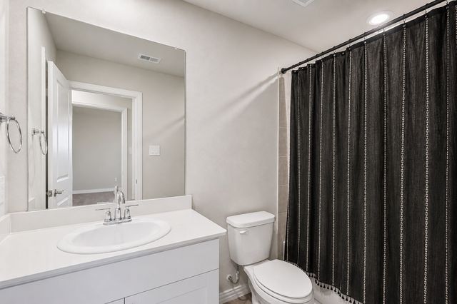 3514 Jb Thomas Drive, Farmersville, TX 75442