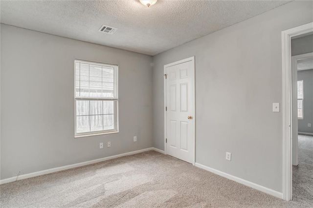 1121 SW Ephraim Drive, Grain Valley, MO 64029