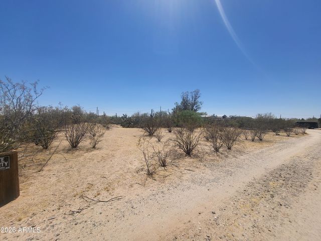 3764 N RAZORBACK Drive, Florence, AZ 85132