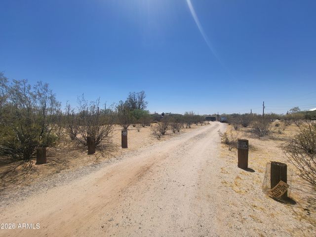 3764 N RAZORBACK Drive, Florence, AZ 85132