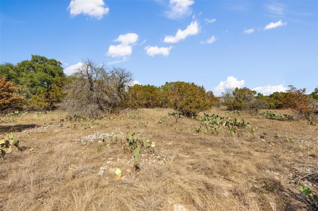 21606 Cardinal Ave, Lago Vista, TX 78645