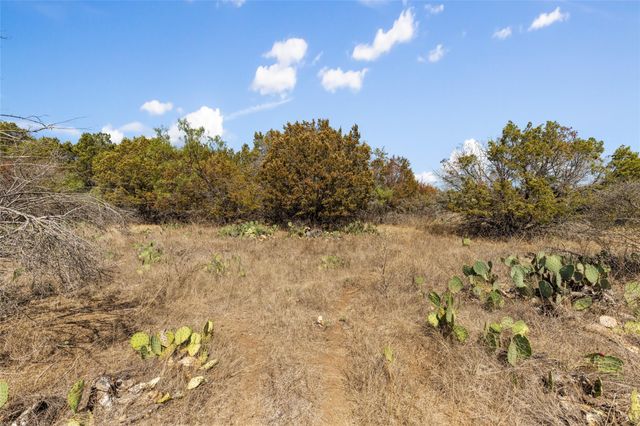 21606 Cardinal Ave, Lago Vista, TX 78645