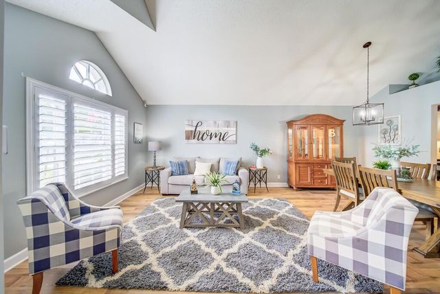 15055 Oak Chase Court, Wellington, FL 33414