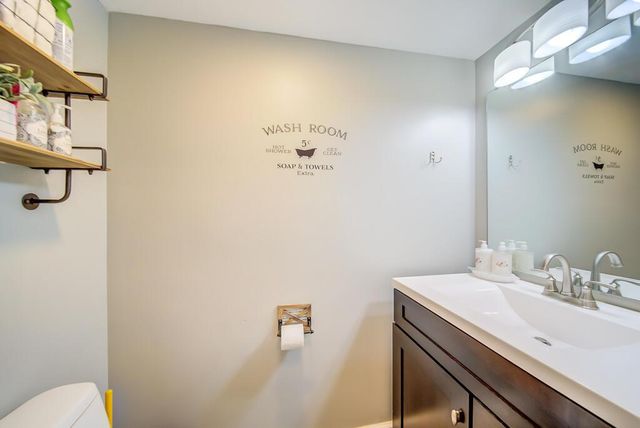 15055 Oak Chase Court, Wellington, FL 33414