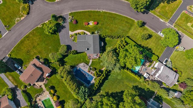 4 Toga Court, East Northport, NY 11731