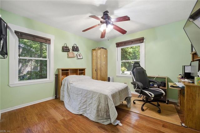 7133 Lord Carrington DR, Gloucester, VA 23061