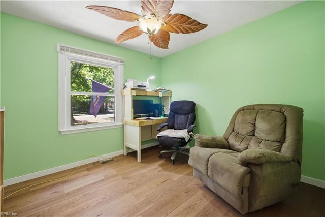 7133 Lord Carrington DR, Gloucester, VA 23061