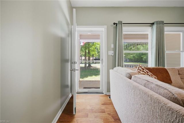 7133 Lord Carrington DR, Gloucester, VA 23061