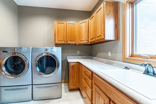 14711 Brindle Crossing, Roanoke, IN 46783
