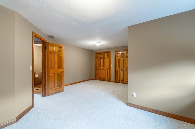 14711 Brindle Crossing, Roanoke, IN 46783