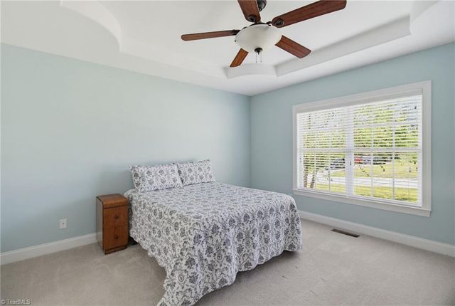 203 Southern Woods Drive, Winston-salem, NC 27107