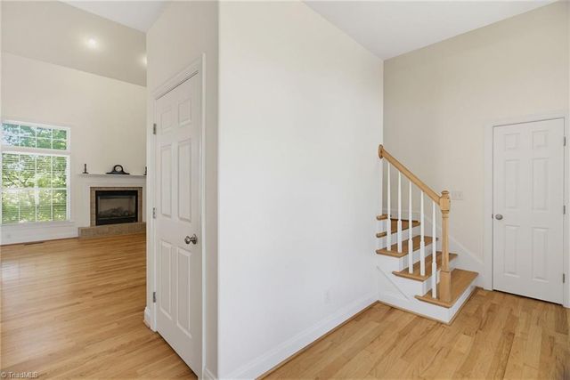 203 Southern Woods Drive, Winston-salem, NC 27107