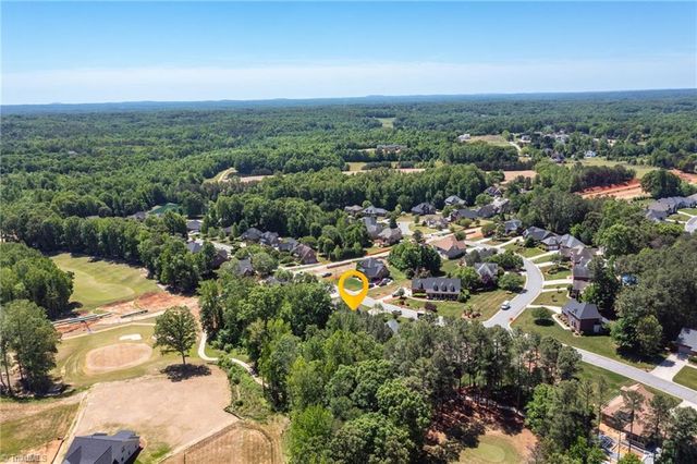 203 Southern Woods Drive, Winston-salem, NC 27107