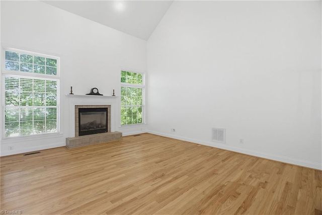 203 Southern Woods Drive, Winston-salem, NC 27107
