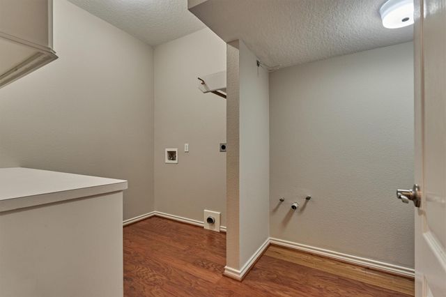 3322 Torrey Pines Drive, Montgomery, TX 77356