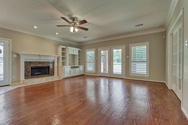 3322 Torrey Pines Drive, Montgomery, TX 77356