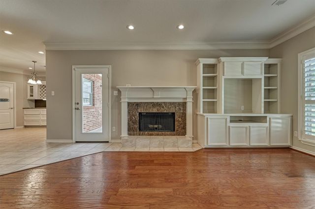 3322 Torrey Pines Drive, Montgomery, TX 77356