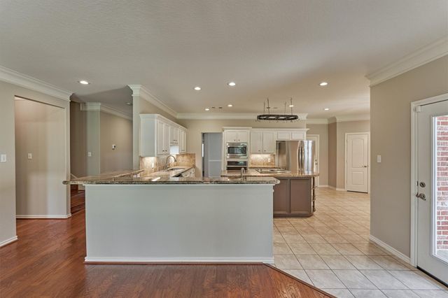 3322 Torrey Pines Drive, Montgomery, TX 77356