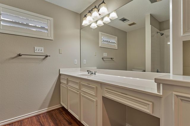 3322 Torrey Pines Drive, Montgomery, TX 77356