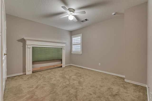 3322 Torrey Pines Drive, Montgomery, TX 77356