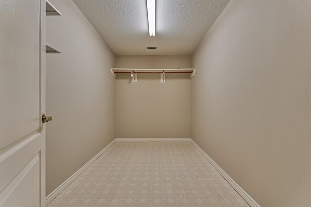 3322 Torrey Pines Drive, Montgomery, TX 77356