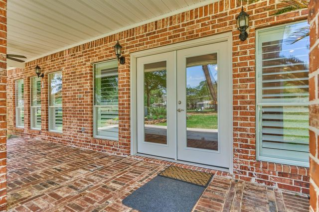 3322 Torrey Pines Drive, Montgomery, TX 77356