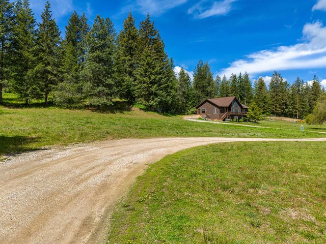 315942 N Hwy 2 Hwy, Elk, WA 99009