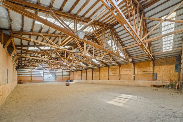 315942 N Hwy 2 Hwy, Elk, WA 99009