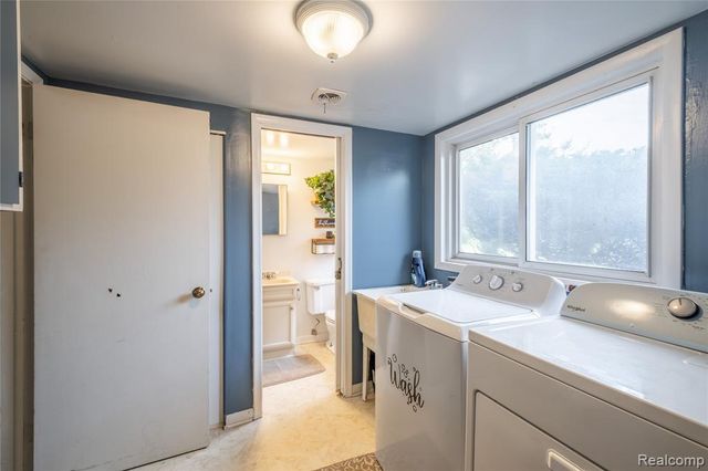 6395 Tanglewood Lane, Grand Blanc, MI 48439