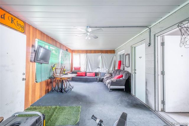 6395 Tanglewood Lane, Grand Blanc, MI 48439