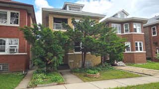 4307 S Sawyer Avenue, Chicago, IL 60632