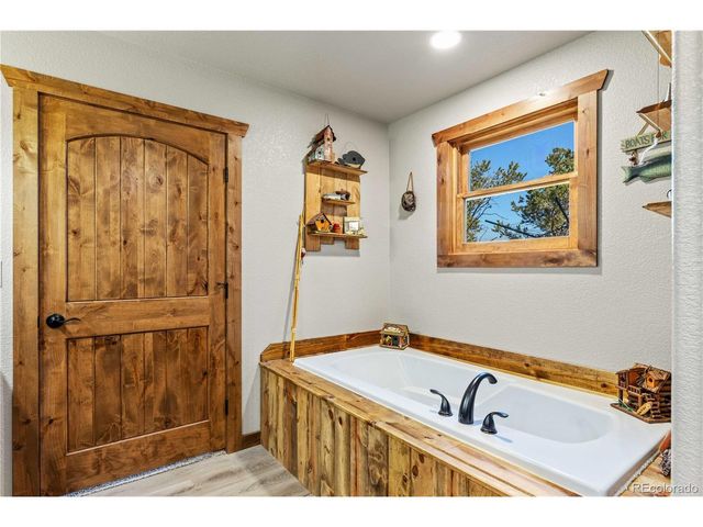 1310 Sunrise Rdg, Cotopaxi, CO 81223