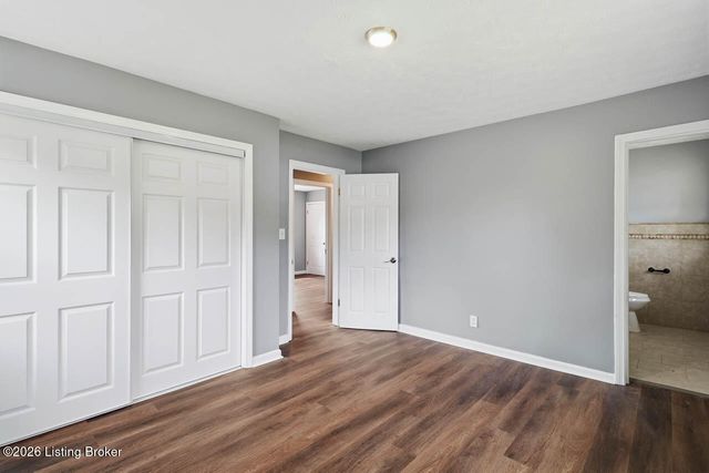 5120 Maryview Dr, Louisville, KY 40216