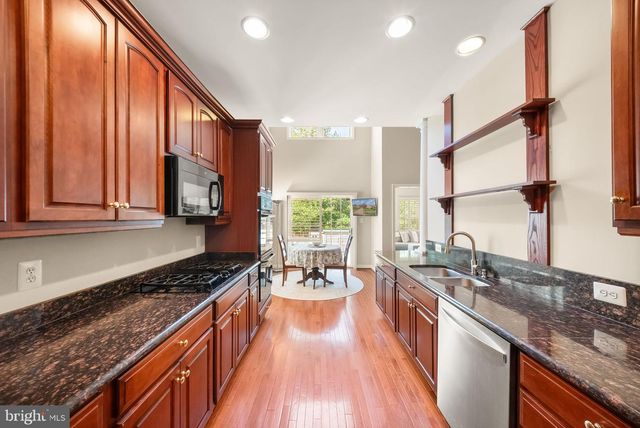5976 PINEY GROVE WAY, Gainesville, VA 20155