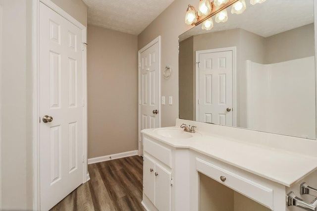 2440 Sawmill St, Murfreesboro, TN 37128