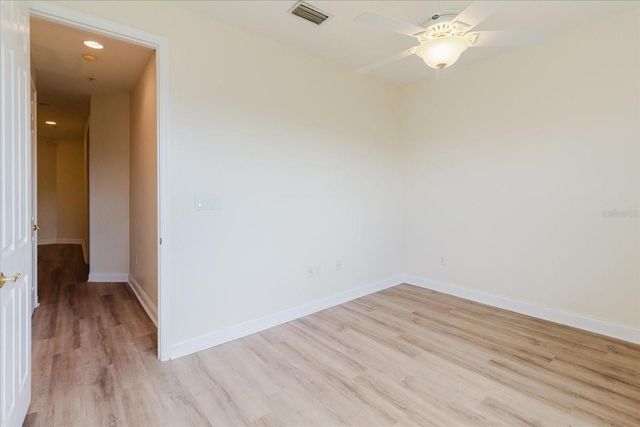 6825 S KISSIMMEE STREET, Tampa, FL 33616