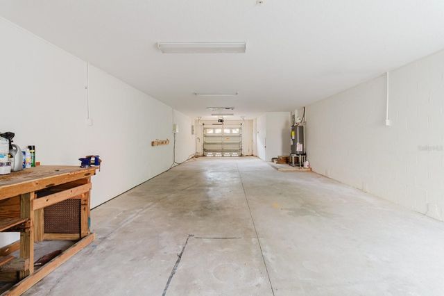 6825 S KISSIMMEE STREET, Tampa, FL 33616