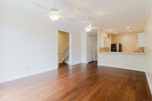 6825 S KISSIMMEE STREET, Tampa, FL 33616