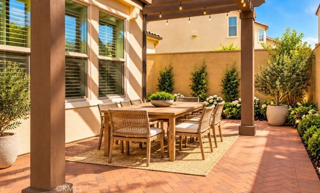 65 Devonshire, Irvine, CA 92620