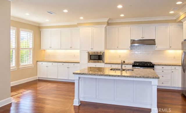65 Devonshire, Irvine, CA 92620